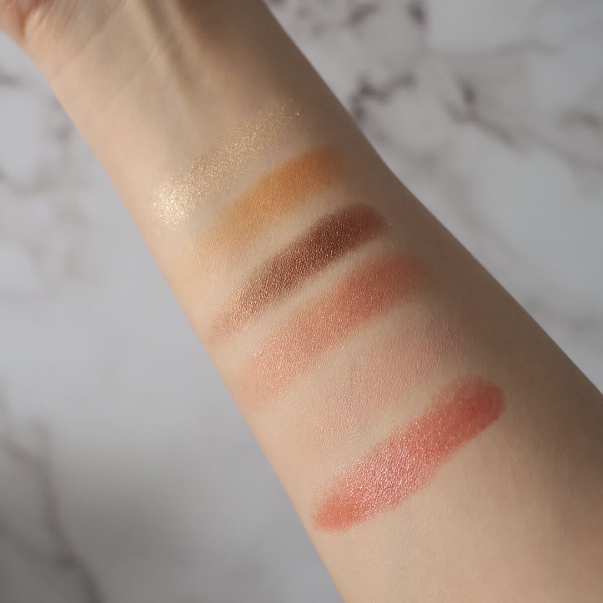 Limoncello Eyeshadow Palette/ColourPop/アイシャドウパレットを使ったクチコミ（2枚目）