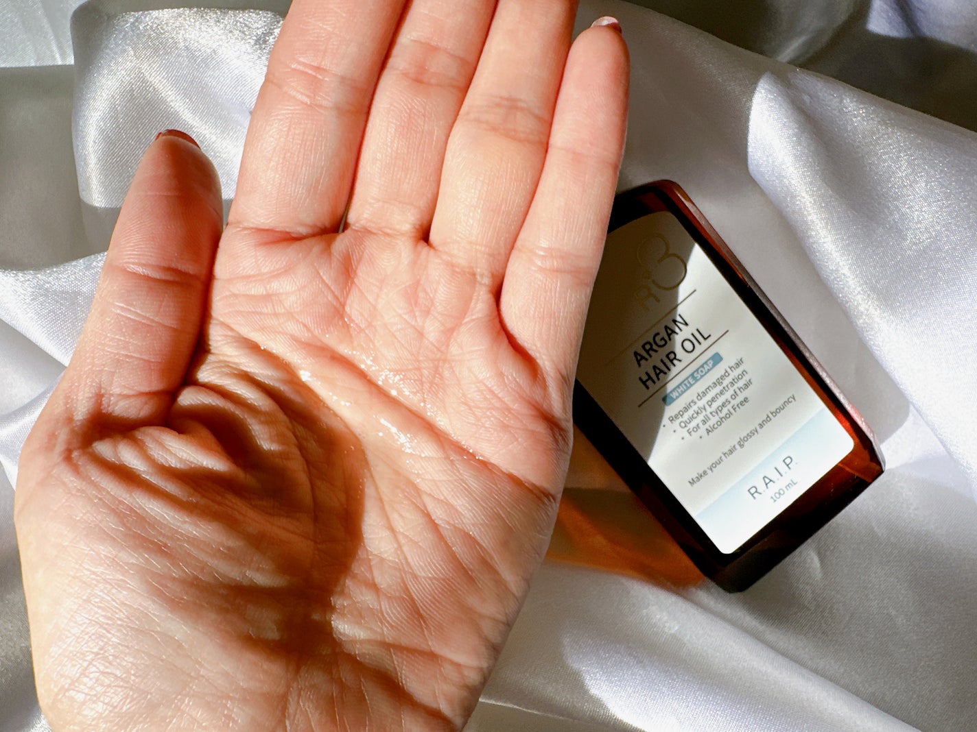 ライプ R3 アルガン ヘアオイル/RAIP/ヘアオイルを使ったクチコミ(2枚目)