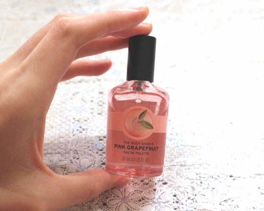 THE BODY SHOP オードトワレ ピンクグレープフルーツのクチコミ「●ザ・ボディショップ オードトワレ ピンクグレープフルーツ(30ml)

そのままピンクグレー.....」（1枚目）