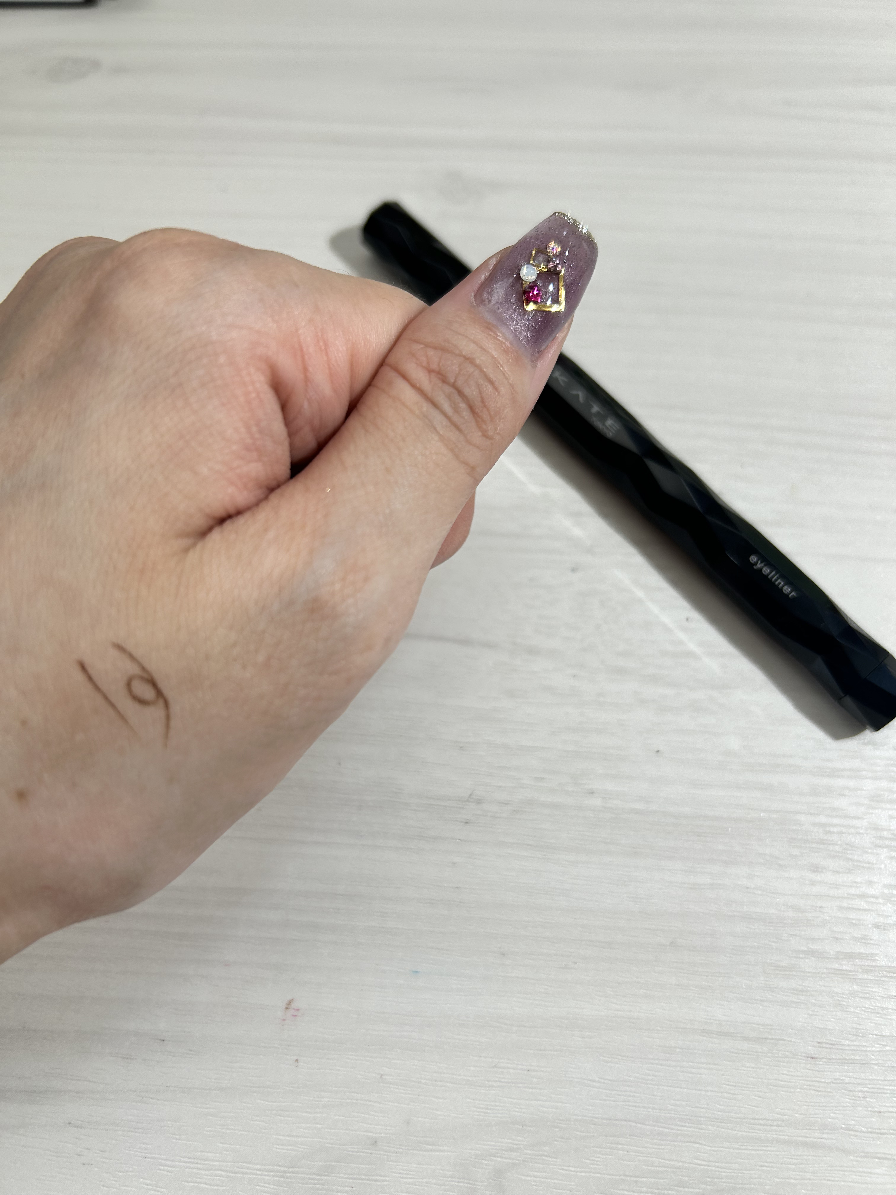 スーパーシャープライナーEX4.0 BR-2 ビターブラウン/KATE/リキッドアイライナーを使ったクチコミ（3枚目）