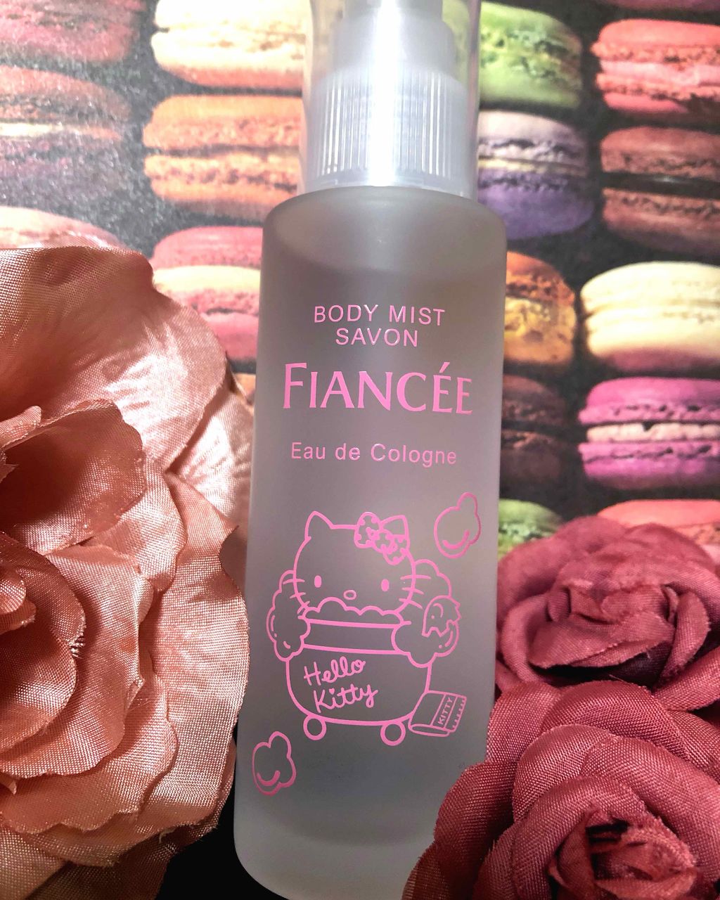 フィアンセ ボディミスト シャボンのクチコミ「•FIANCÉE ボディミスト シャボン
 オーデコロン

限定のデザインが可愛かったので
手.....」（1枚目）