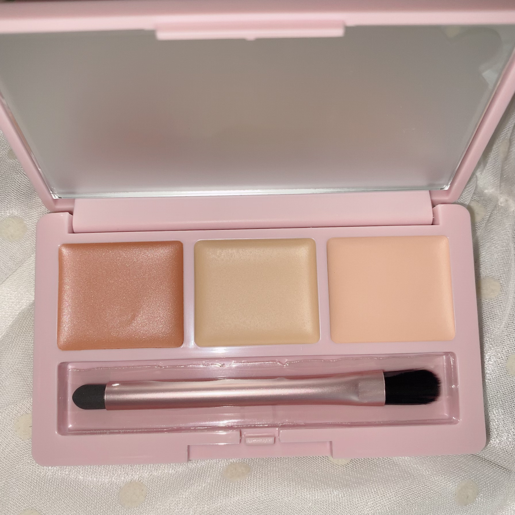 デイジードール コンシーラー パレット R-01/DAISY DOLL by MARY QUANT/パレットコンシーラーを使ったクチコミ（3枚目）