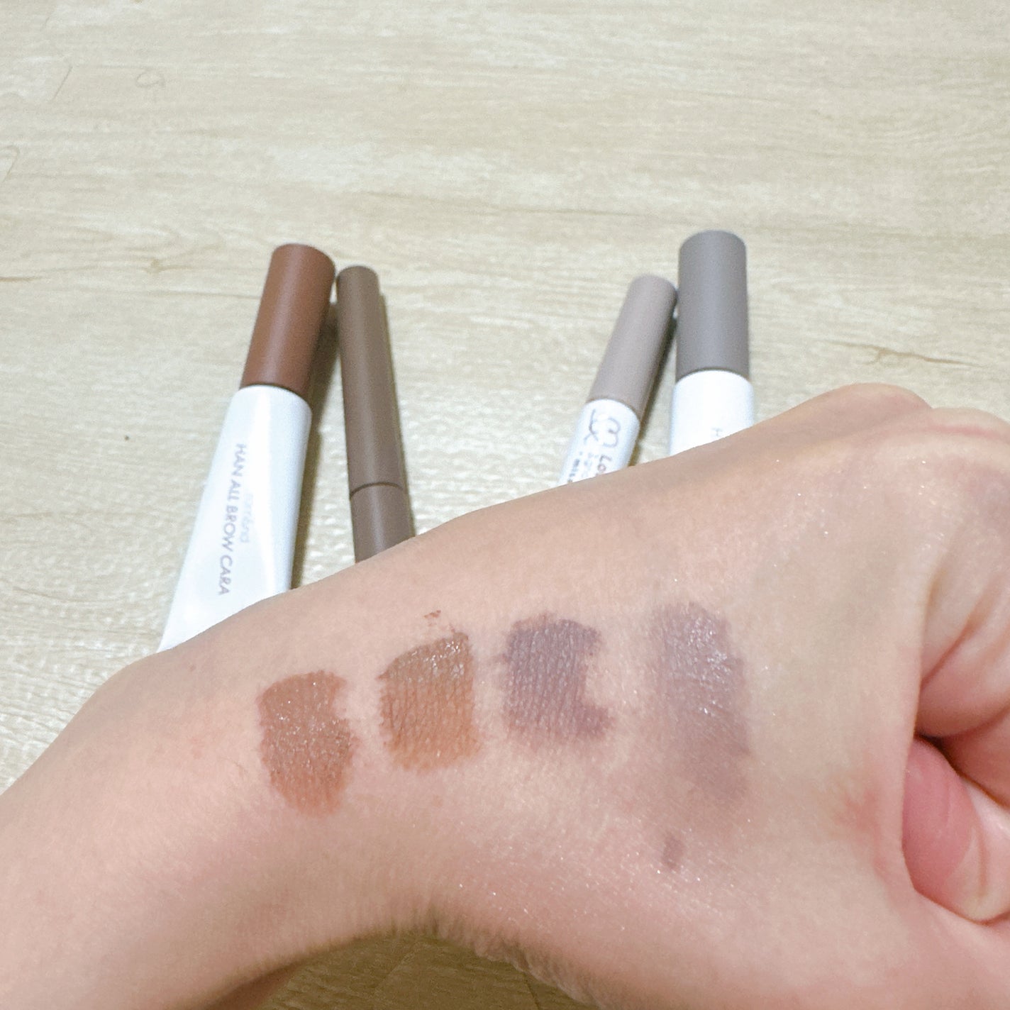 マジカルアイブロウカラー/Fujiko/眉マスカラを使ったクチコミ(2枚目)