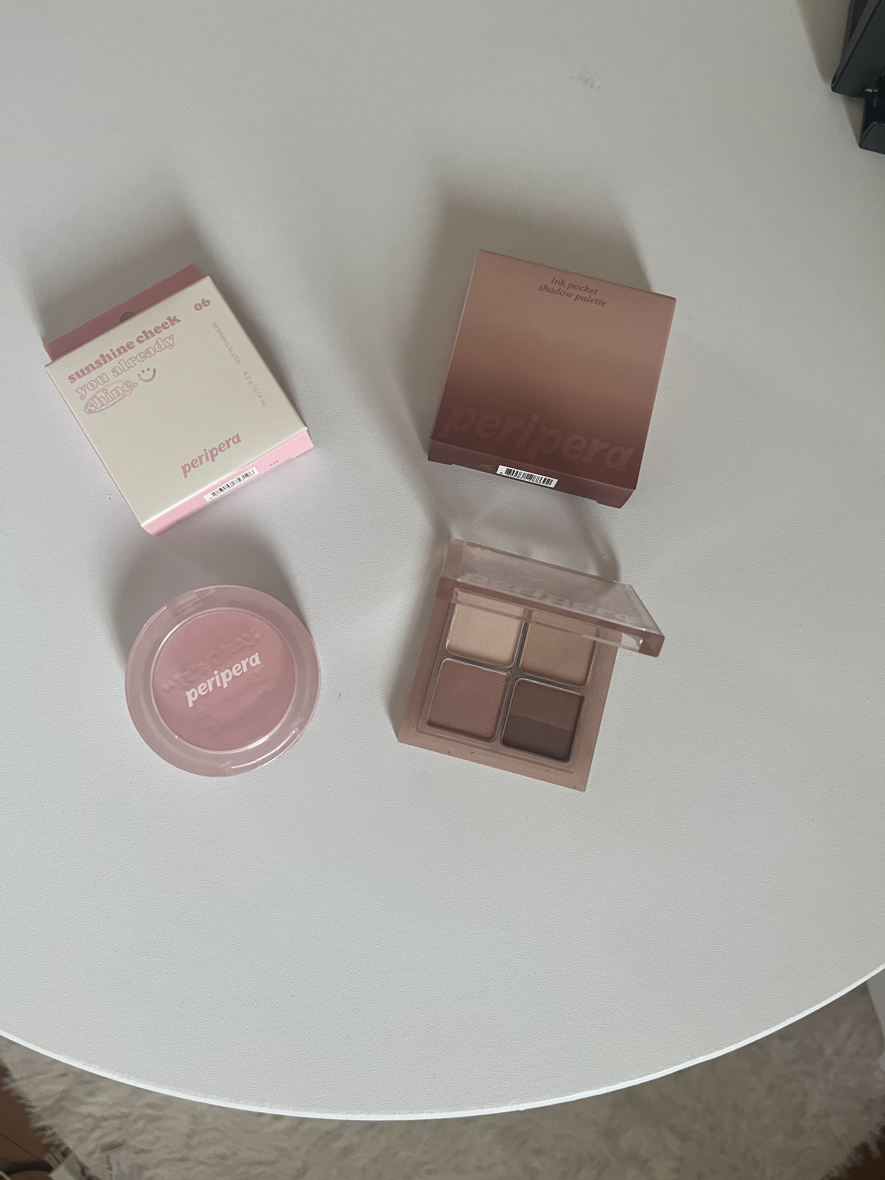 ペリペラ インク ポケット シャドウ パレット 04 ミュートを分かった感じ(YOU KNOW WHAT MUTE IS)/PERIPERA/アイシャドウパレットを使ったクチコミ（2枚目）