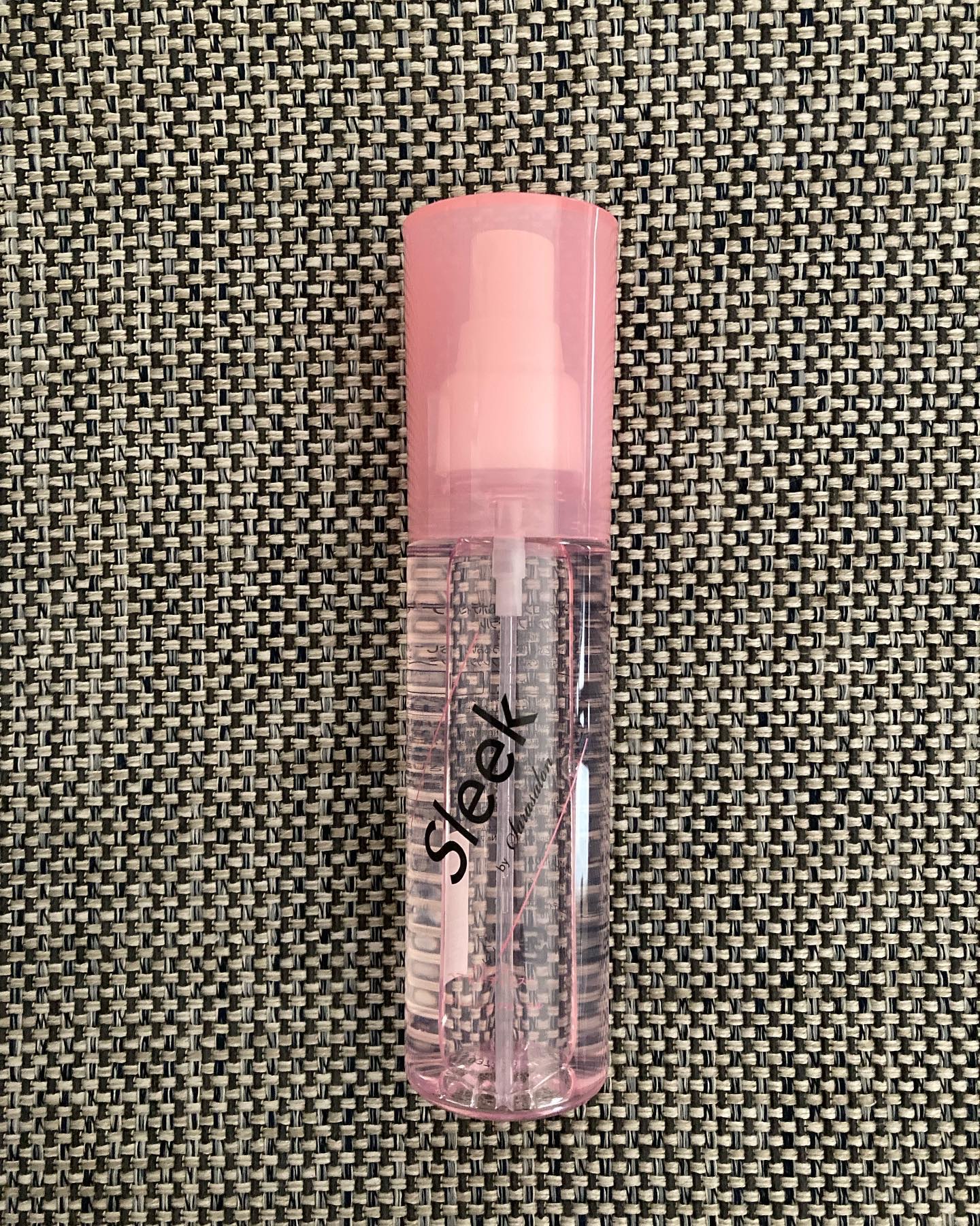 ヘア＆ボディミスト/スリーク by サラサロン/ヘアミストを使ったクチコミ（1枚目）