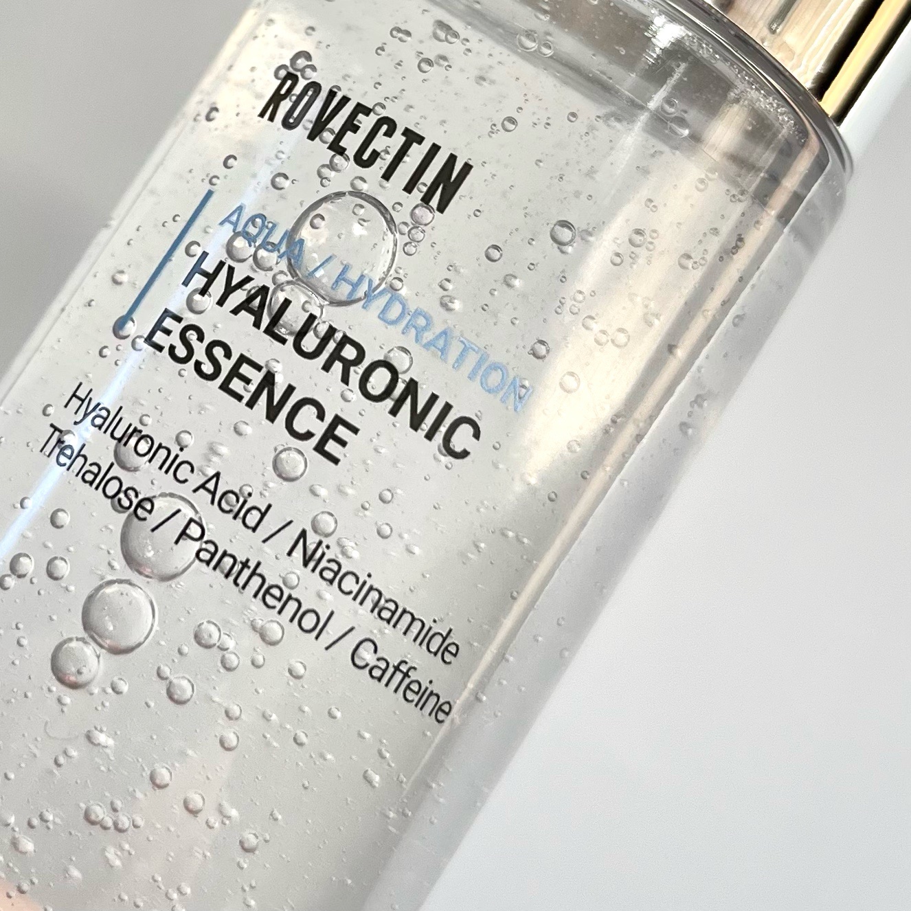 アクアヒアルロニックエッセンス/ロベクチン/化粧水を使ったクチコミ（1枚目）