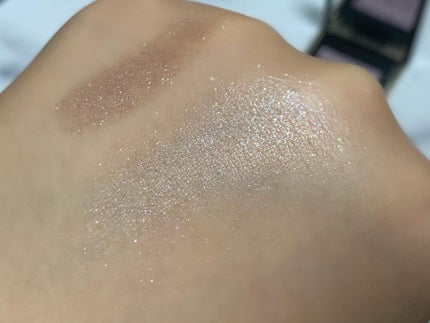 トーン タッチ アイズ/SUQQU/単色アイシャドウを使ったクチコミ(5枚目)