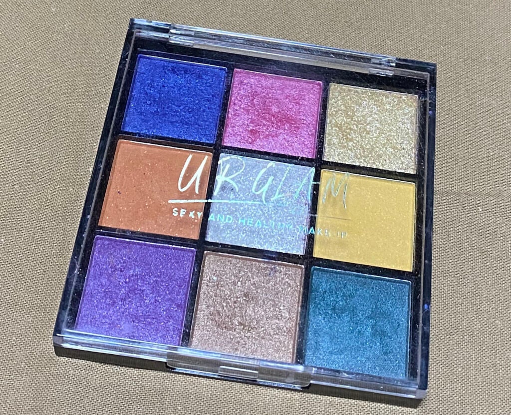 UR GLAM BLOOMING EYE COLOR PALETTE/U R GLAM/アイシャドウパレットを使ったクチコミ(1枚目)