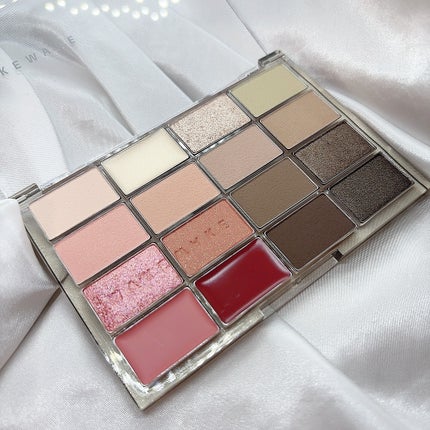 ソフトブラーリングアイパレット/wakemake/アイシャドウパレットを使ったクチコミ(9枚目)