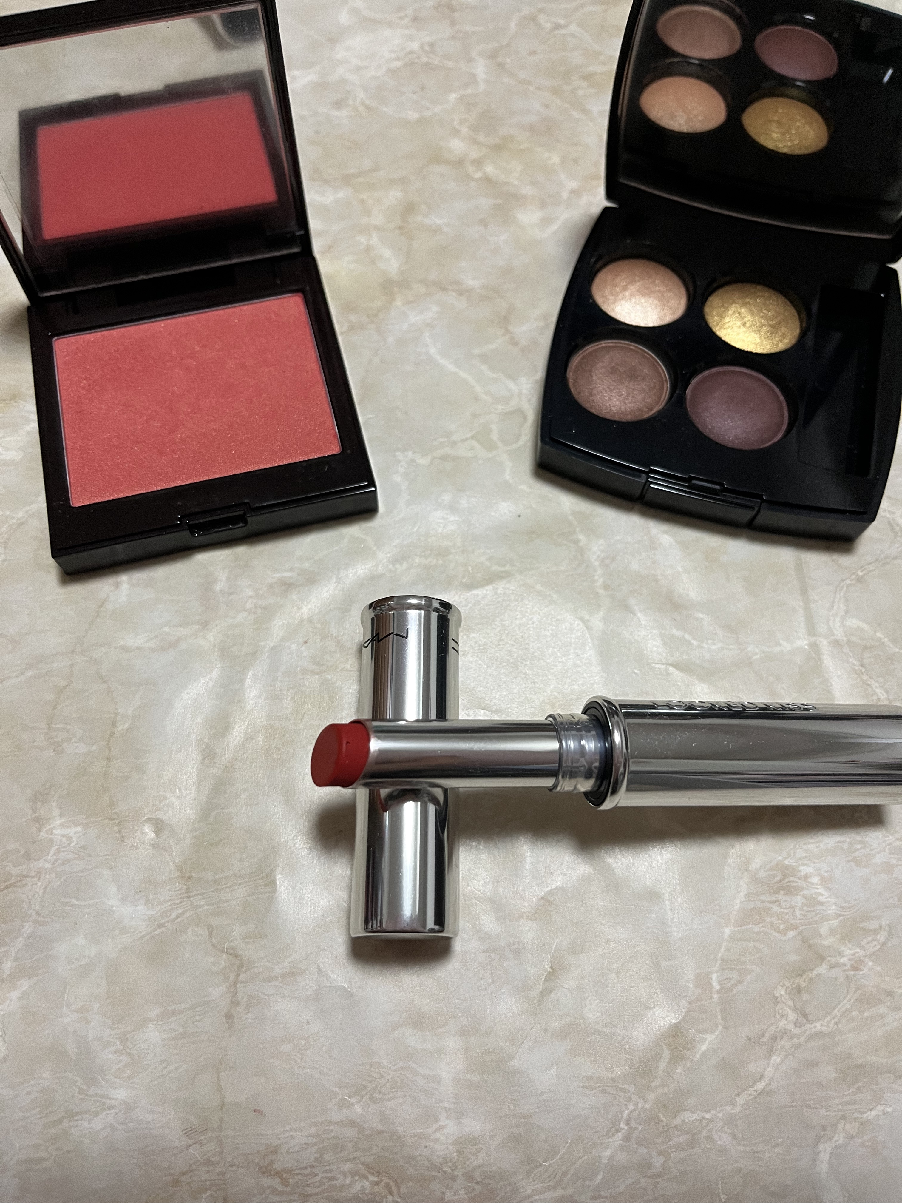 ロックドキス リップスティック ガッツィー (トマト レッド)/M・A・C/口紅を使ったクチコミ（1枚目）