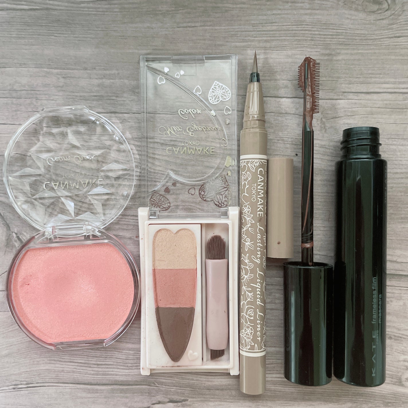 ラスティングリキッドライナー/キャンメイク/リキッドアイライナーを使ったクチコミ(2枚目)