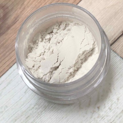 ihana WHITE スキンケアVCスノーパウダー/IHANA/ルースパウダーを使ったクチコミ(3枚目)