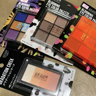 UR GLAM　BLOOMING EYE COLOR PALETTE/U R GLAM/アイシャドウパレットを使ったクチコミ（1枚目）