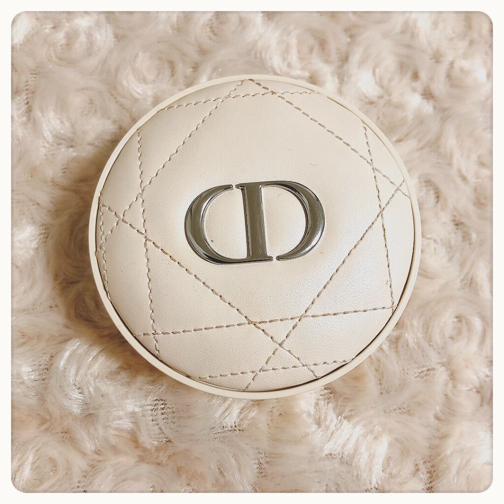 ディオールスキン フォーエヴァー クッション パウダー/Dior/ルースパウダーを使ったクチコミ(1枚目)