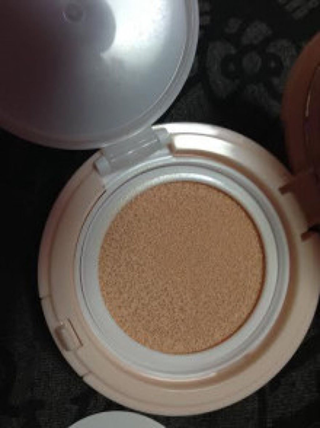 プレシャスミネラル マジカル エニークッション/ETUDE/化粧下地を使ったクチコミ(2枚目)