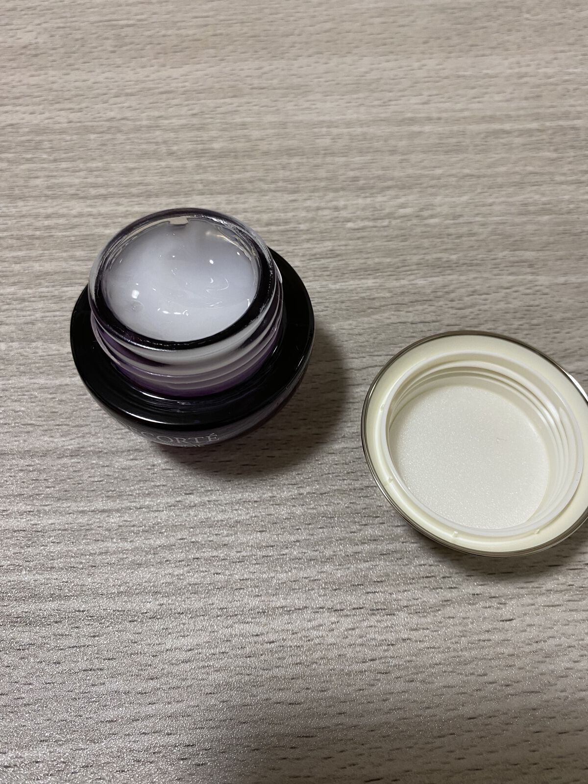 DECORTÉ モイスチュア リポソーム アイクリームのクチコミ「♡DECORTÉ モイスチュア リポソーム アイクリーム♡

POLAのリンクルショットをアイ.....」（2枚目）