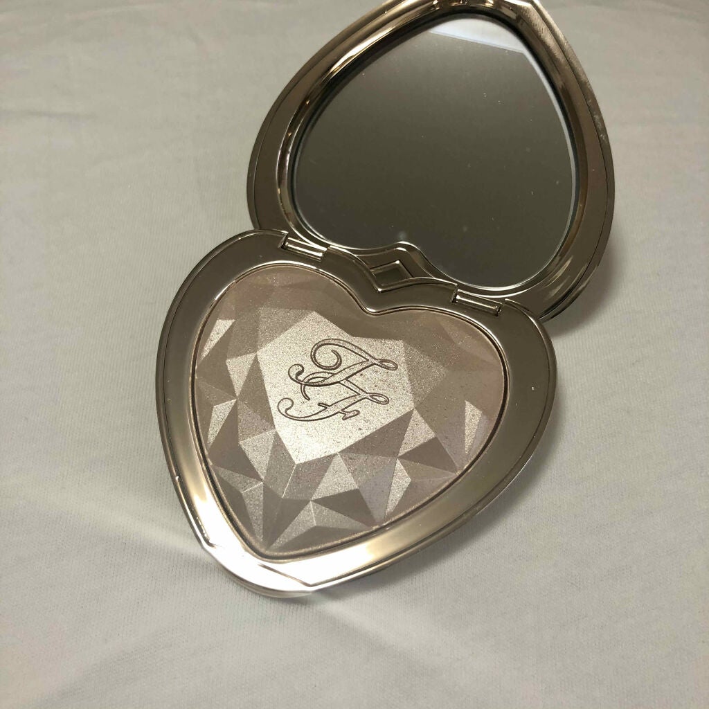 ラブ ライト ハイライター/Too Faced/パウダーハイライトを使ったクチコミ(1枚目)