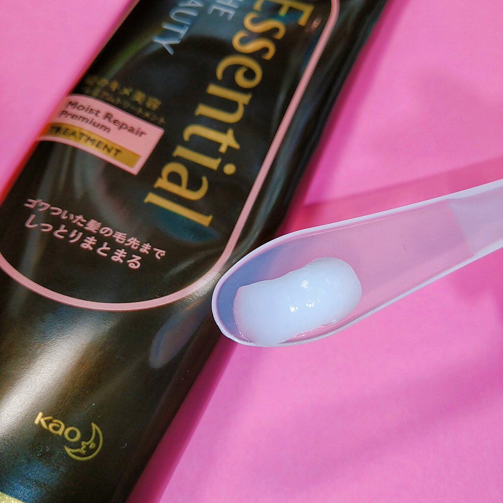 THE BEAUTY 髪のキメ美容プレミアムトリートメント<モイストリペアプレミアム>/エッセンシャル/洗い流すヘアトリートメントを使ったクチコミ(3枚目)