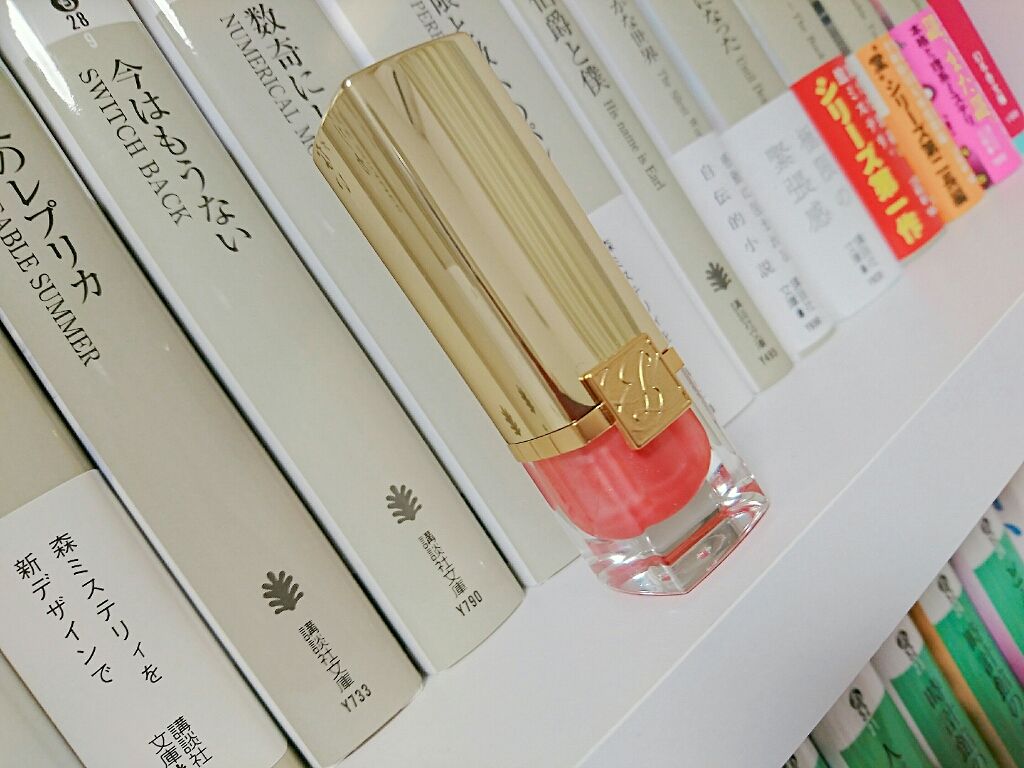 ピュア カラー クリスタル シアー リップスティック 29 デミュア ローズ シマー/ESTEE LAUDER/口紅を使ったクチコミ（1枚目）