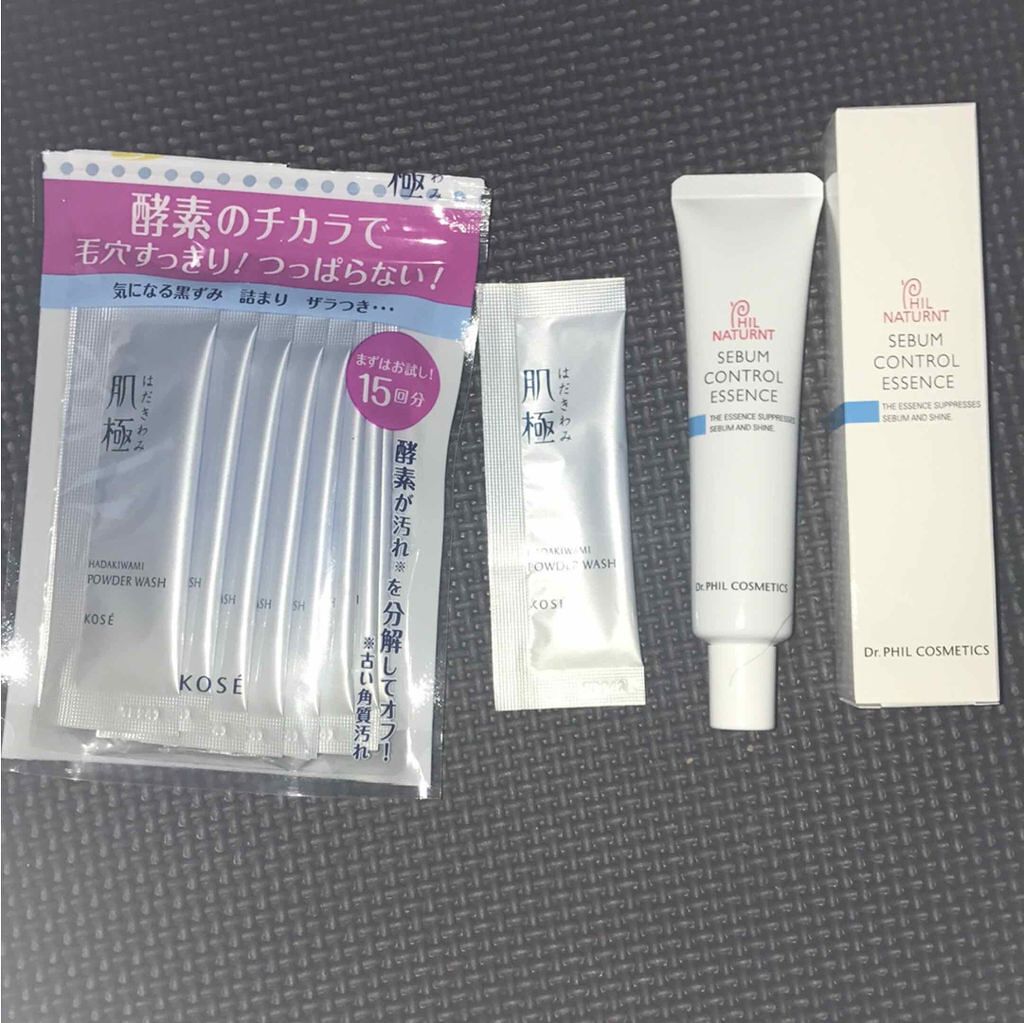 Rie❁❁ on LIPS 「ニキビの汚い画像あります。*閲覧注意です⚠️*ニキビ観察日記①..」(3枚目)