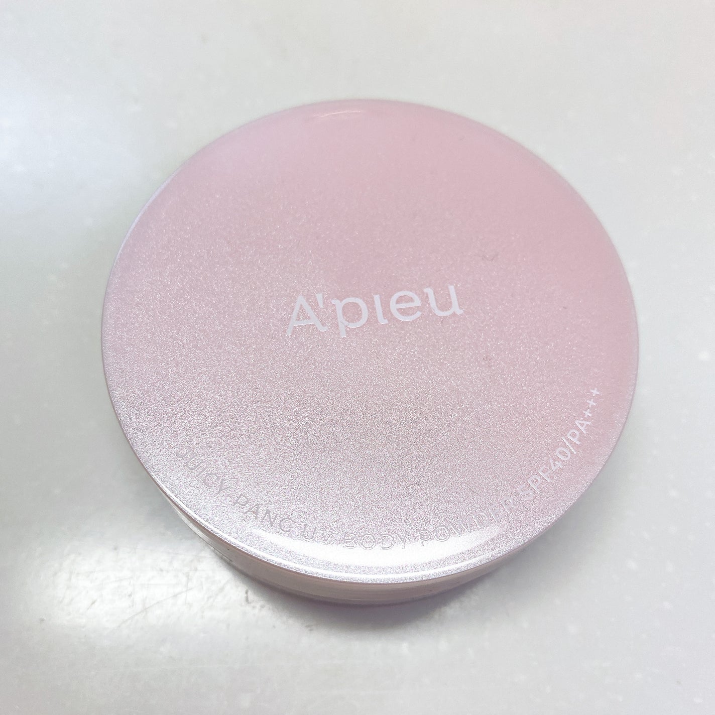 アピュー ジューシーパン UVボディパウダー SPF40/PA+++/A’pieu/日焼け止めパウダーを使ったクチコミ(1枚目)