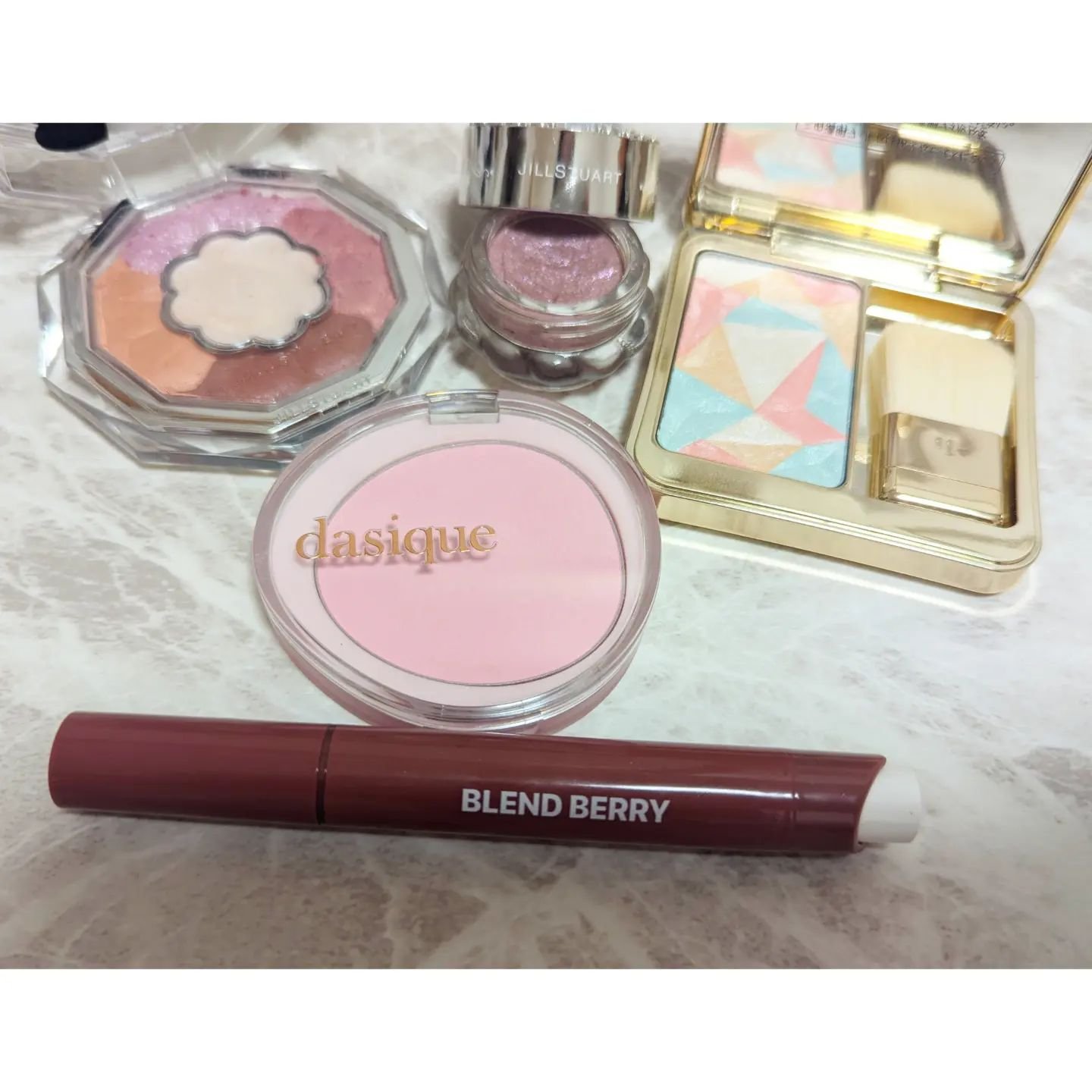 ジルスチュアート　エターナル アイビジュー/JILL STUART/ジェル・クリームアイシャドウを使ったクチコミ（1枚目）