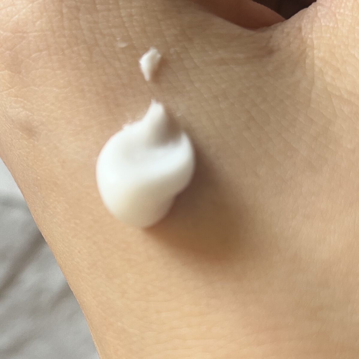 セラミド アト 集中 クリーム/ILLIYOON/フェイスクリームを使ったクチコミ（2枚目）