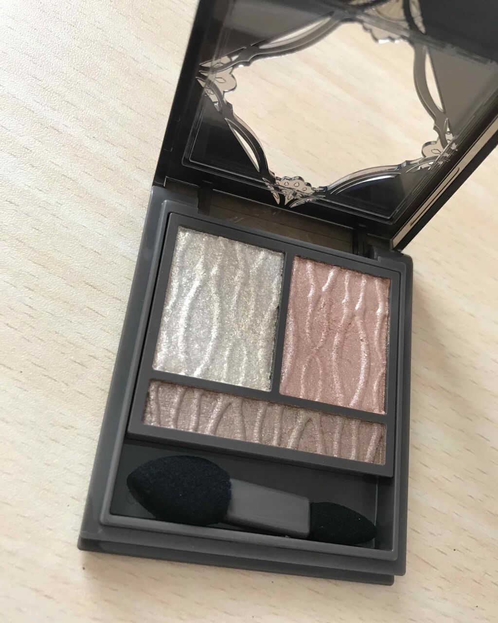プリズムヴィーナス アイズ/Visée/アイシャドウパレットを使ったクチコミ（3枚目）
