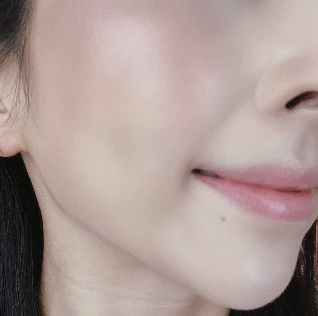 【旧】ディオールスキン フォーエヴァー フルイド グロウ/Dior/リキッドファンデーションを使ったクチコミ（2枚目）