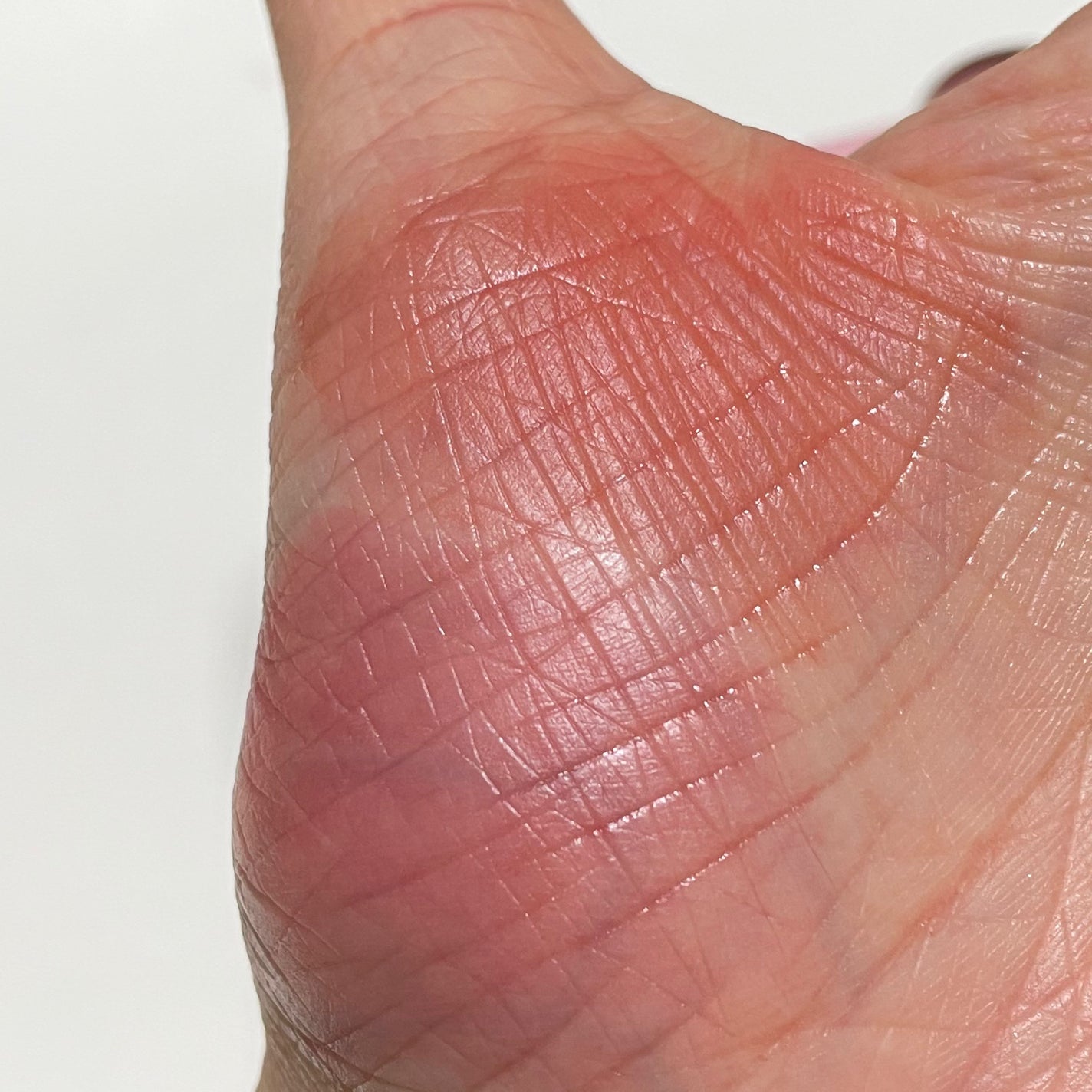 ロウグロウジェルティント/hince/リップティントを使ったクチコミ(3枚目)