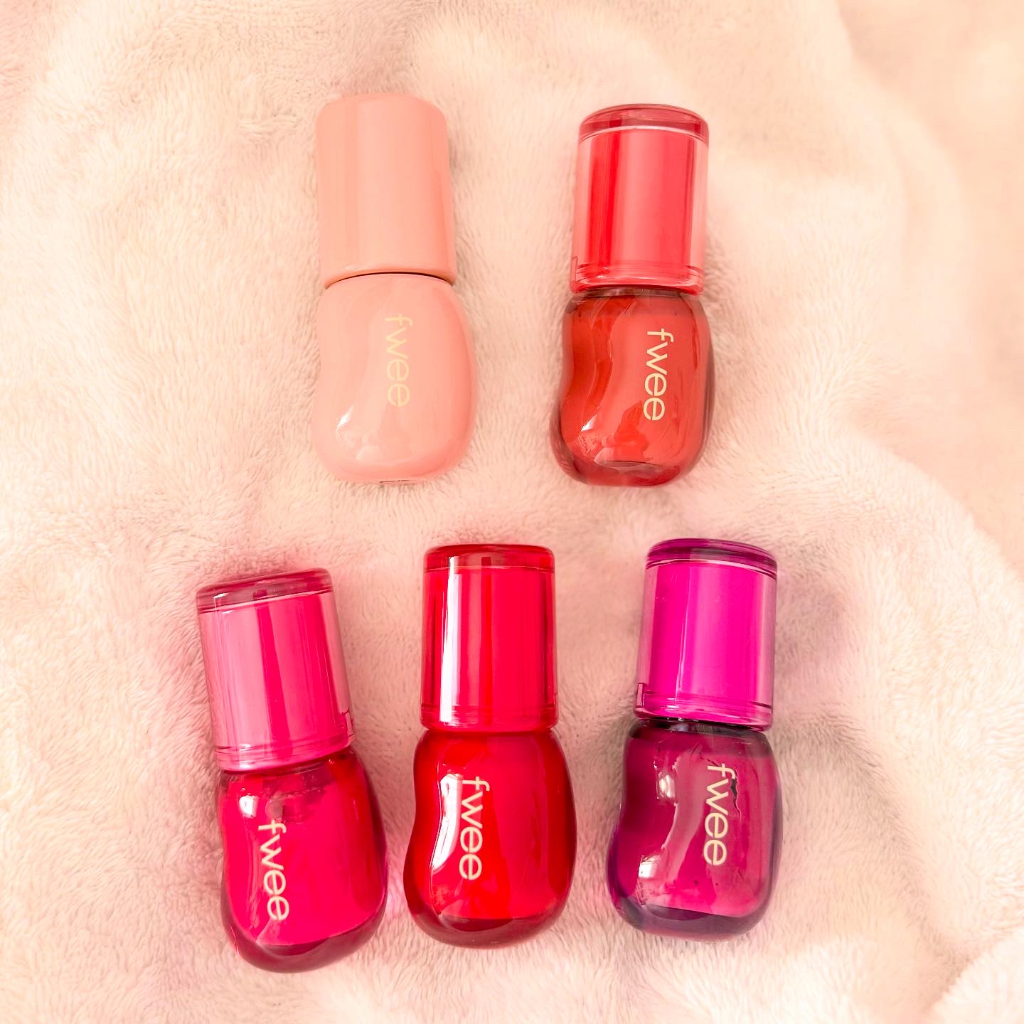 フィー 3Dボリューミンググロス/fwee/リップグロスを使ったクチコミ（1枚目）