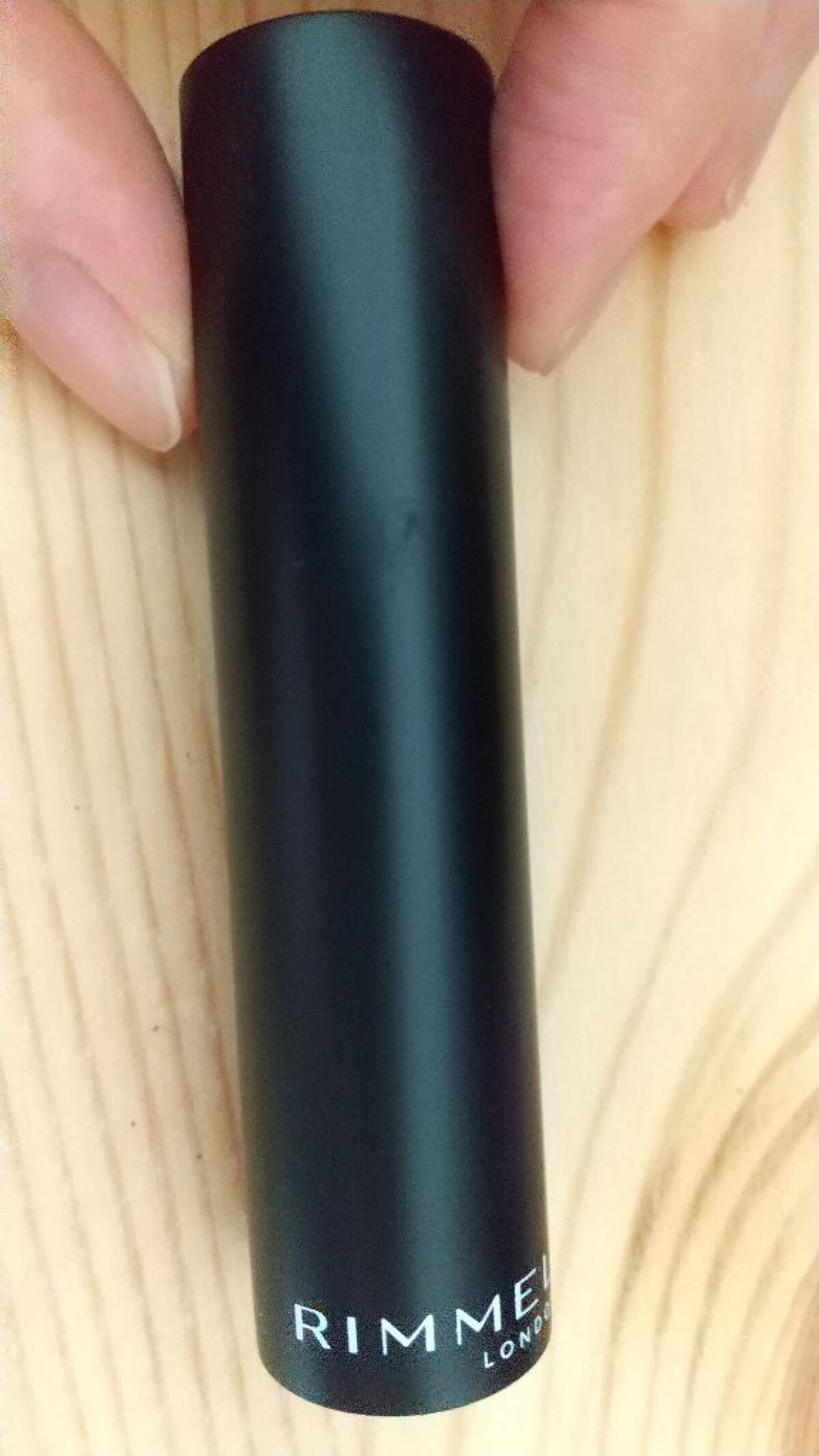 ラスティング フィニッシュ オイルモイスト ティント S S004 ポップヴァイオレット/リンメル ロンドン/リップティントを使ったクチコミ（3枚目）