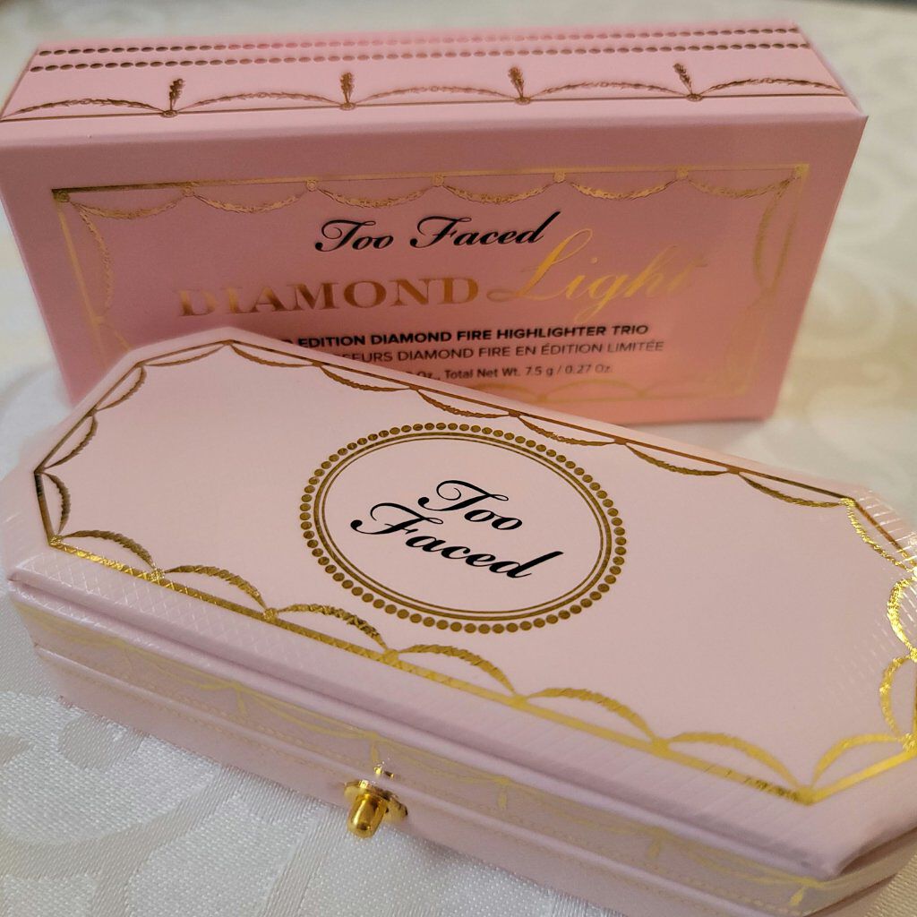 ～ダイヤモンドライト シリーズ～ マルチユース ハイライター トリオ/Too Faced/パウダーハイライトを使ったクチコミ（2枚目）
