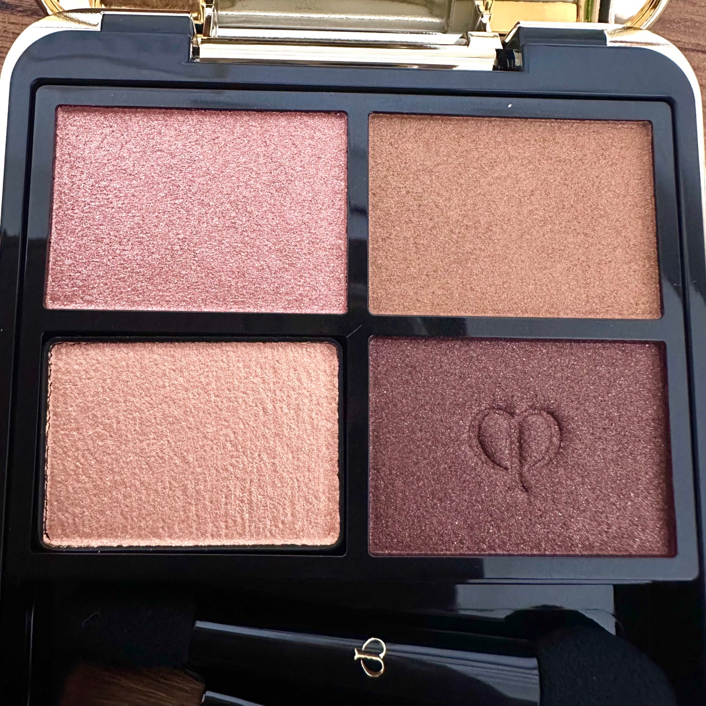 オンブルクルールクアドリ/クレ・ド・ポー ボーテ/アイシャドウパレットを使ったクチコミ(2枚目)