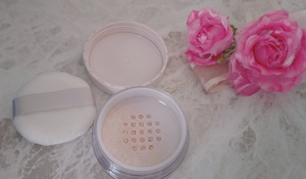 プライバシーUVパウダー50/プライバシー/ルースパウダーを使ったクチコミ(3枚目)