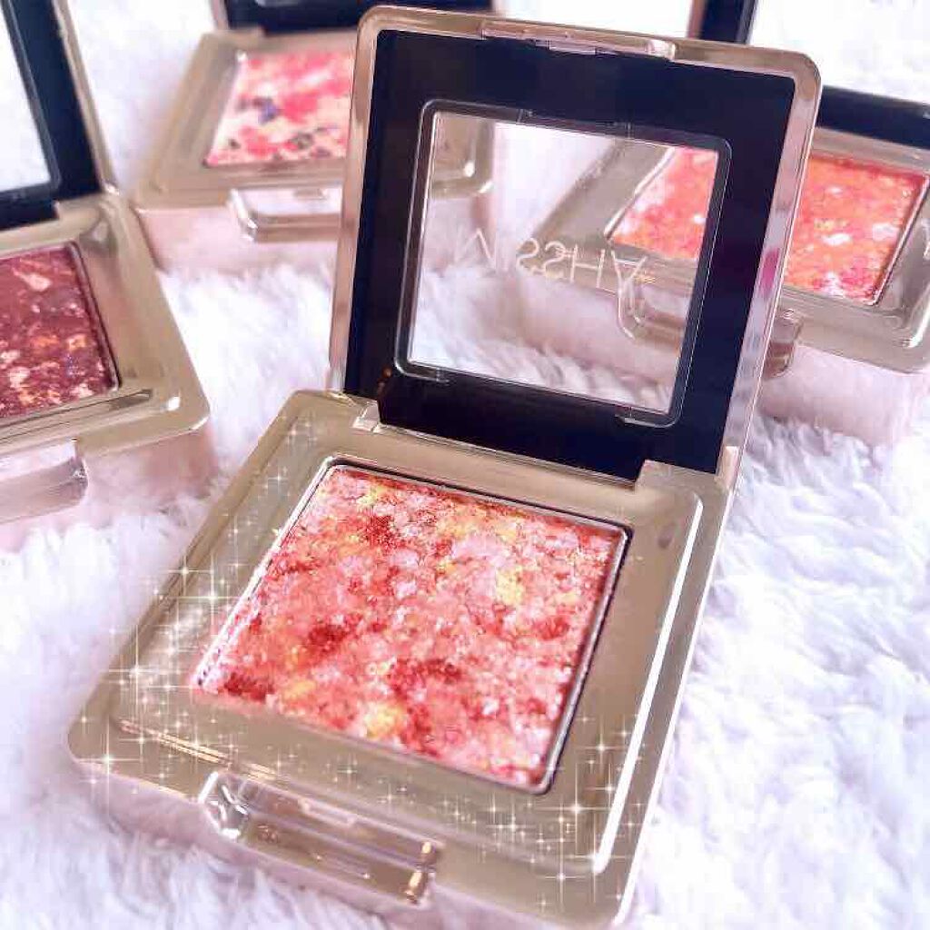 グリッタープリズム シャドウ/MISSHA/グリッターを使ったクチコミ(1枚目)