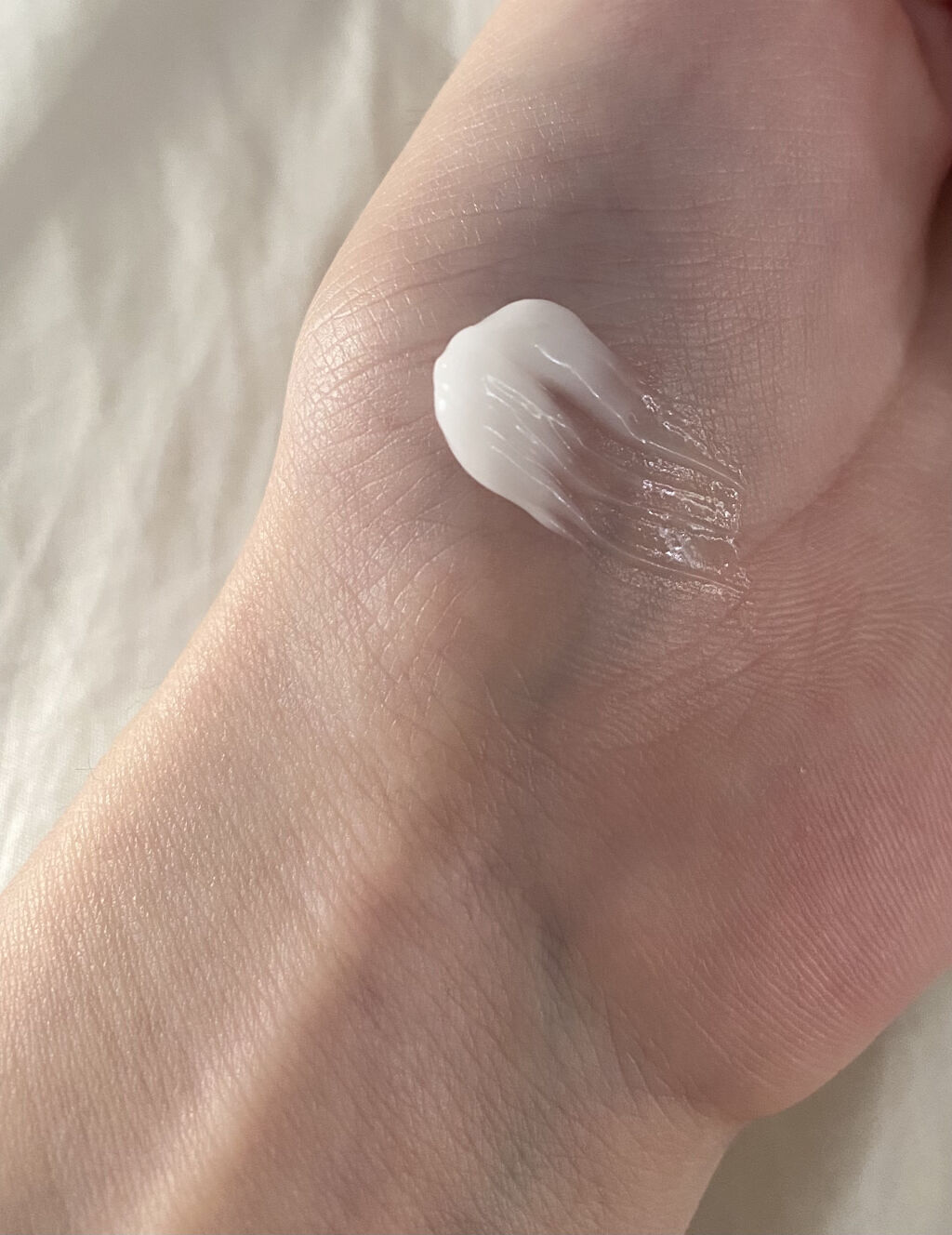 ハンドクリーム ピュアシャンプーの香り/フィアンセ/ハンドクリームを使ったクチコミ（2枚目）