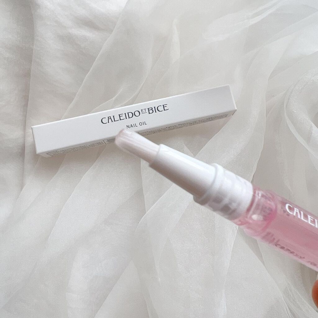 アテンゾ パルファム ネイルオイル(ミュゲ) /CALEIDO ET BICE/ネイルオイル・トリートメントを使ったクチコミ（3枚目）