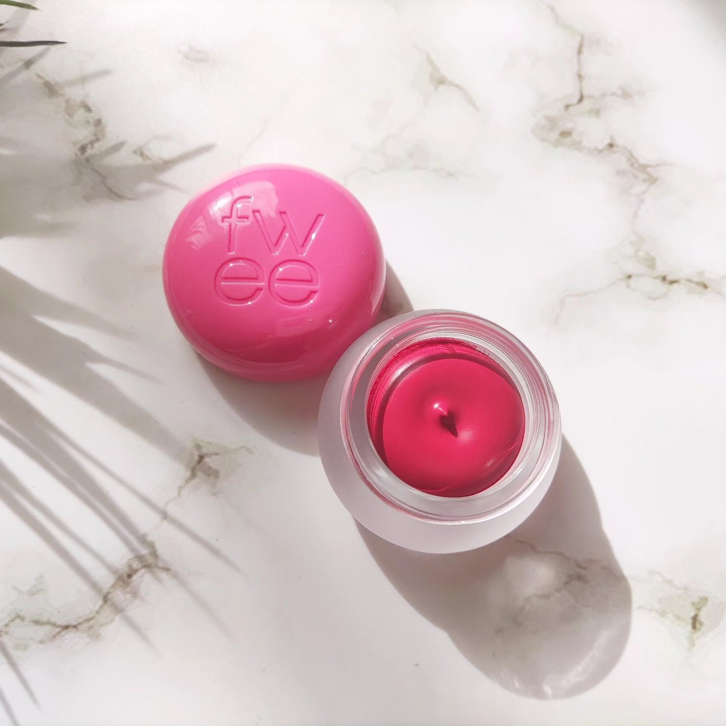 リップアンドチーク ブラーリープリンポット/fwee/口紅を使ったクチコミ(5枚目)