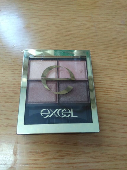 スキニーリッチシャドウ/excel/アイシャドウパレットを使ったクチコミ(1枚目)