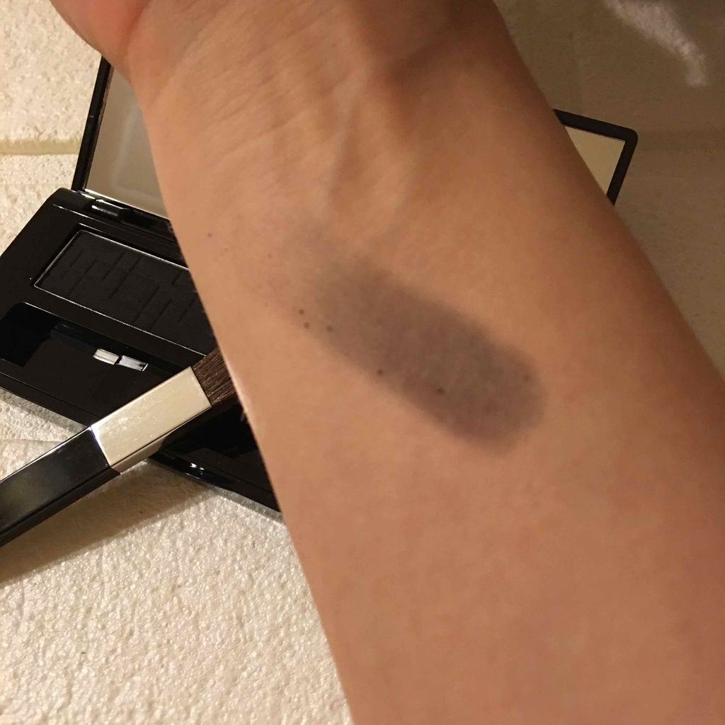 ウエラ ウエラトーン リタッチコンシーラーのクチコミ「旦那のぱらぱら白髪が気になって、ブラックを選びました。
白髪かくしとは思えないシックでお洒落な.....」（2枚目）