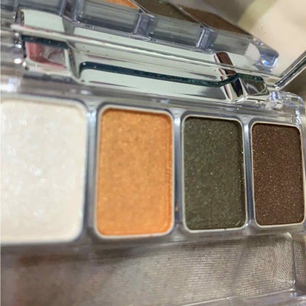 グラデーション アイ カラー(チップ付)/ちふれ/アイシャドウパレットを使ったクチコミ(2枚目)