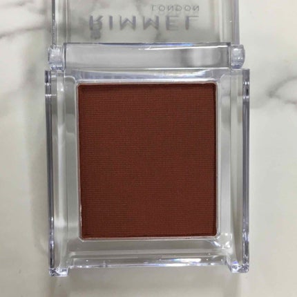 プリズム パウダーアイカラー/リンメル ロンドン/単色アイシャドウを使ったクチコミ(2枚目)