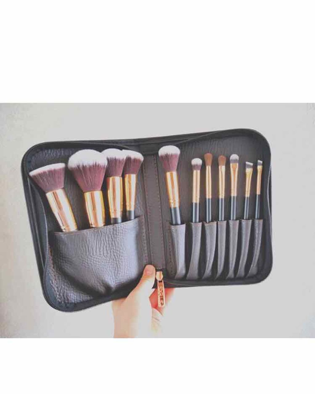 貴族のゴールド メイクブラシ11本セット 化粧ポーチ付き/SIXPLUS/メイクブラシを使ったクチコミ(3枚目)