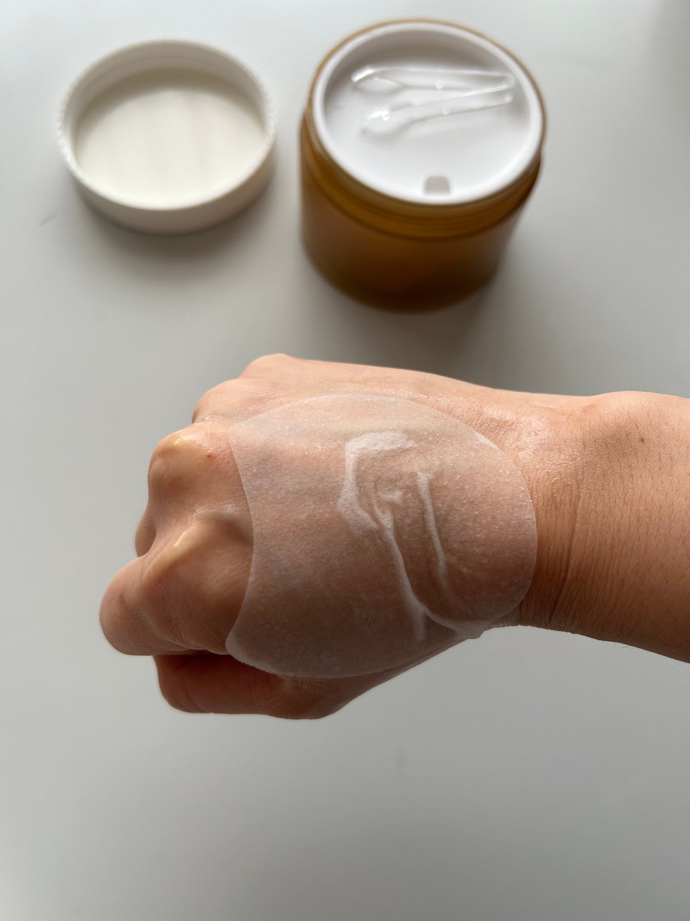 orange_perfume_c3d8 on LIPS 「最近、乾燥からか肌の赤みに悩んでいたのですがこちらのパッドを使..」(3枚目)