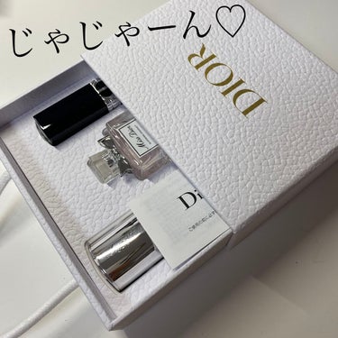 ルージュ ディオール 999S サテン（生産終了）/Dior/口紅を使ったクチコミ（3枚目）