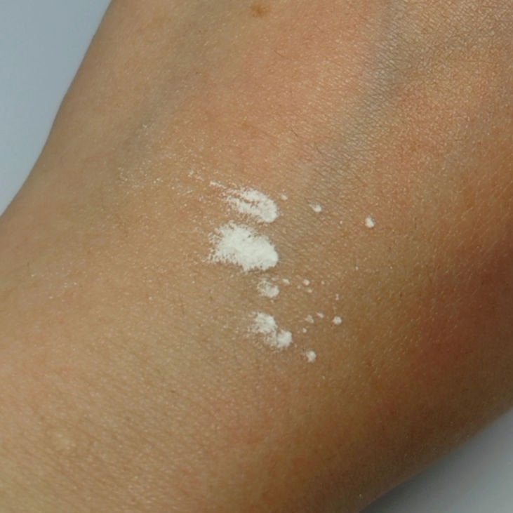 CICA ノーセバム マイルドパウダー/VT/ルースパウダーを使ったクチコミ(3枚目)