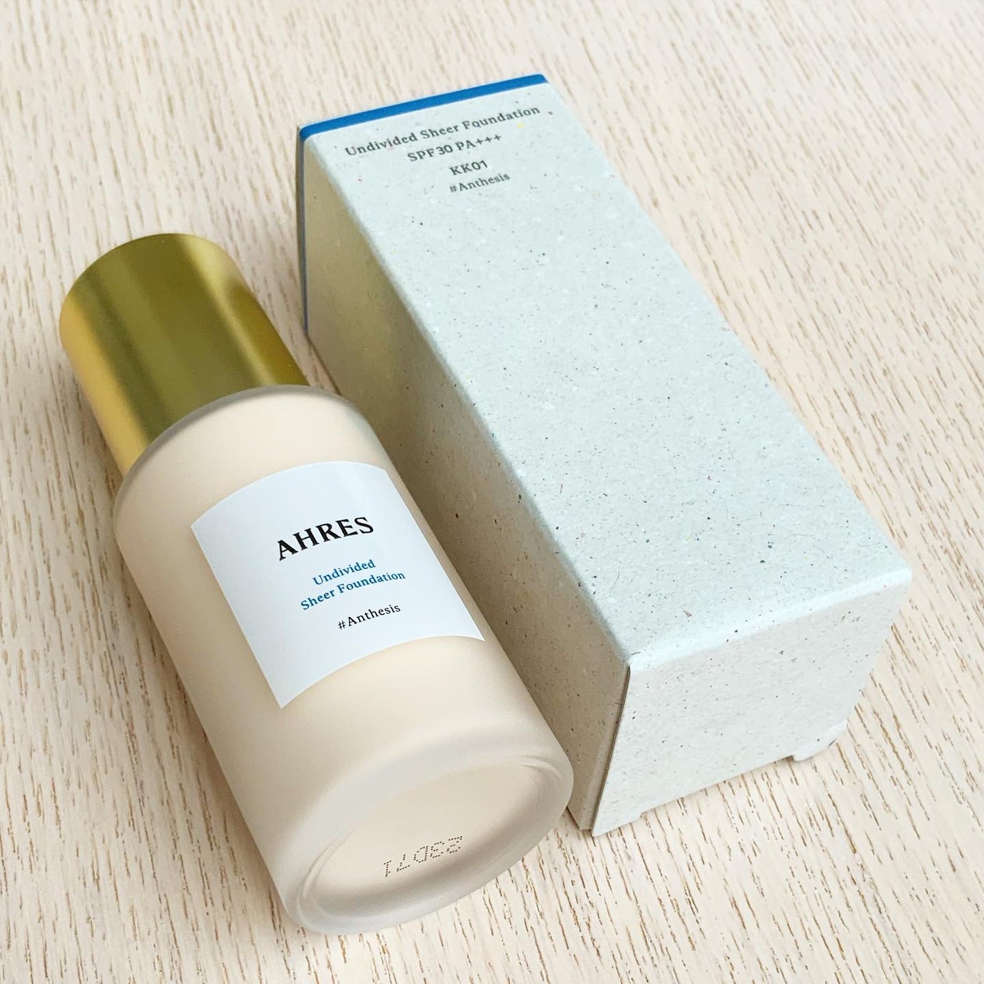 アンディヴァイデッド シアーファンデーション/アーレス/リキッドファンデーションを使ったクチコミ(2枚目)