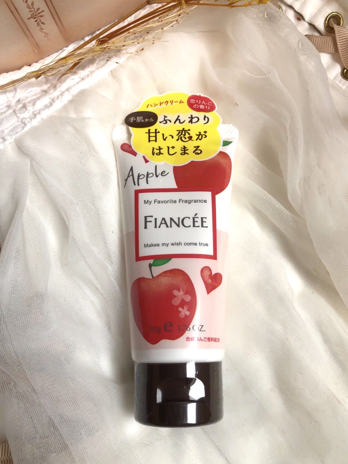 ハンドクリーム 恋りんごの香り/フィアンセ/ハンドクリームを使ったクチコミ（1枚目）