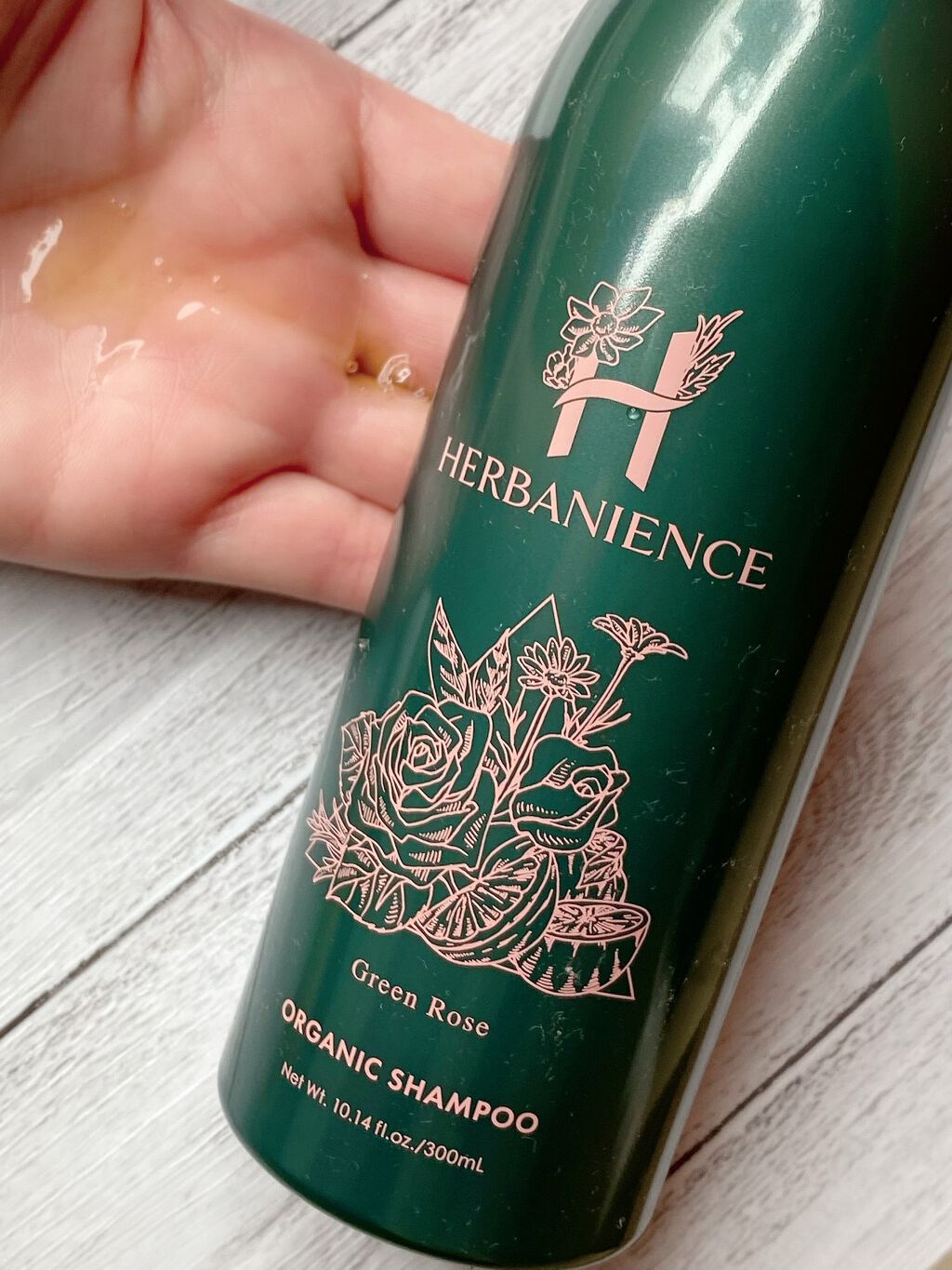 ハーバニエンス シャンプー・コンディショナー（グリーンローズ）/HERBANIENCE/市販シャンプーを使ったクチコミ（2枚目）